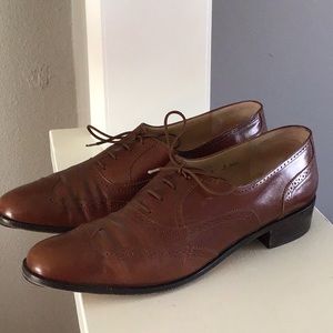 VINTAGE Salvatore Ferragamo Leather Lace Shoes